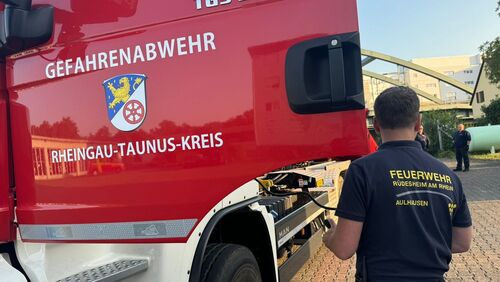 Fahrzeug mit Aufschrift "Gefahrenabwehr RTK".
