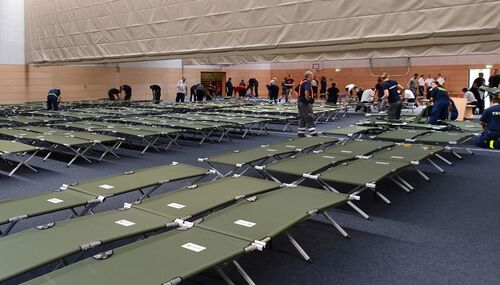 Drei Sporthallen stehen als Notunterkünfte für Flüchtlinge bereit. Foto: Hermann Heibel
